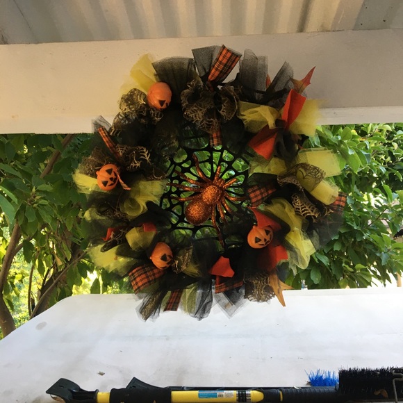 Wreaths - Picture 4 of 4